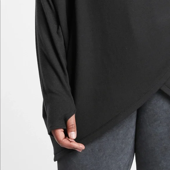 Athleta Cozy Karma - Picture 4 of 9